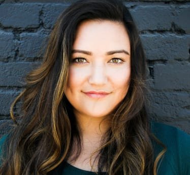 Health + wellness guides who need consistent tracking + proof.